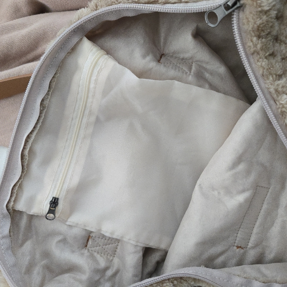 Simply Southern Beige Faux Fur Tote with Tan Handles - Picture 4 of 4